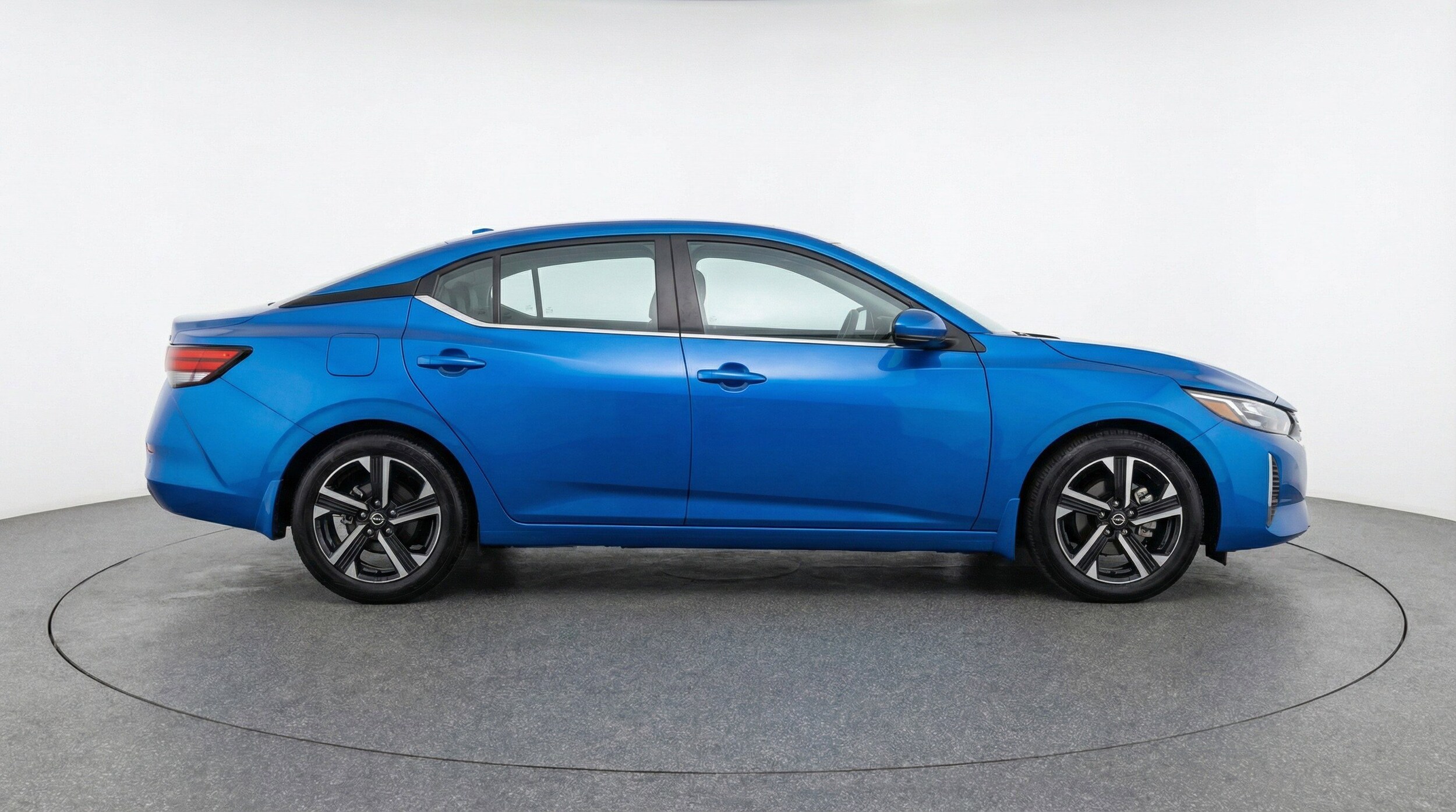 Thumbnail: 2025 Nissan Sentra - 11