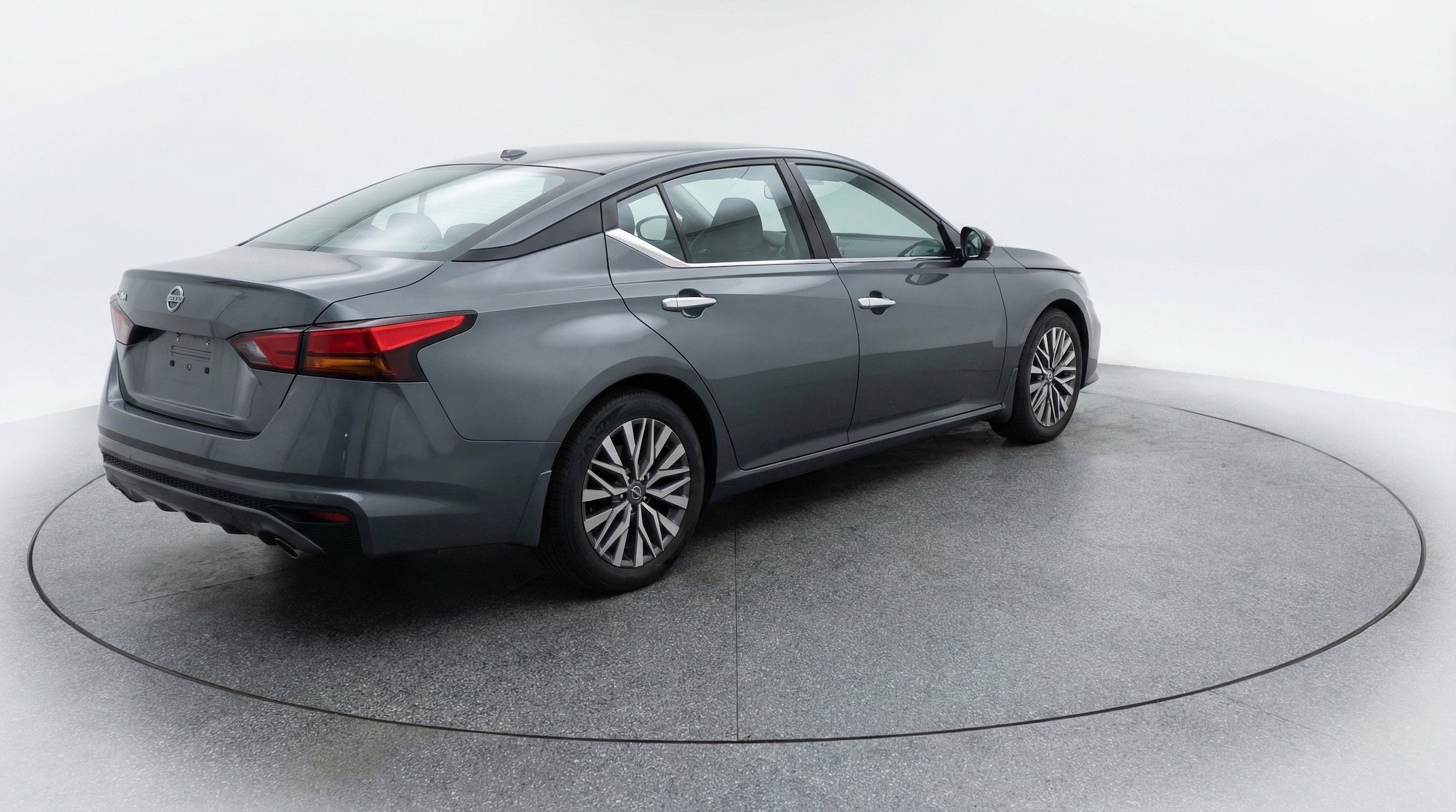 Thumbnail: 2025 Nissan Altima - 9