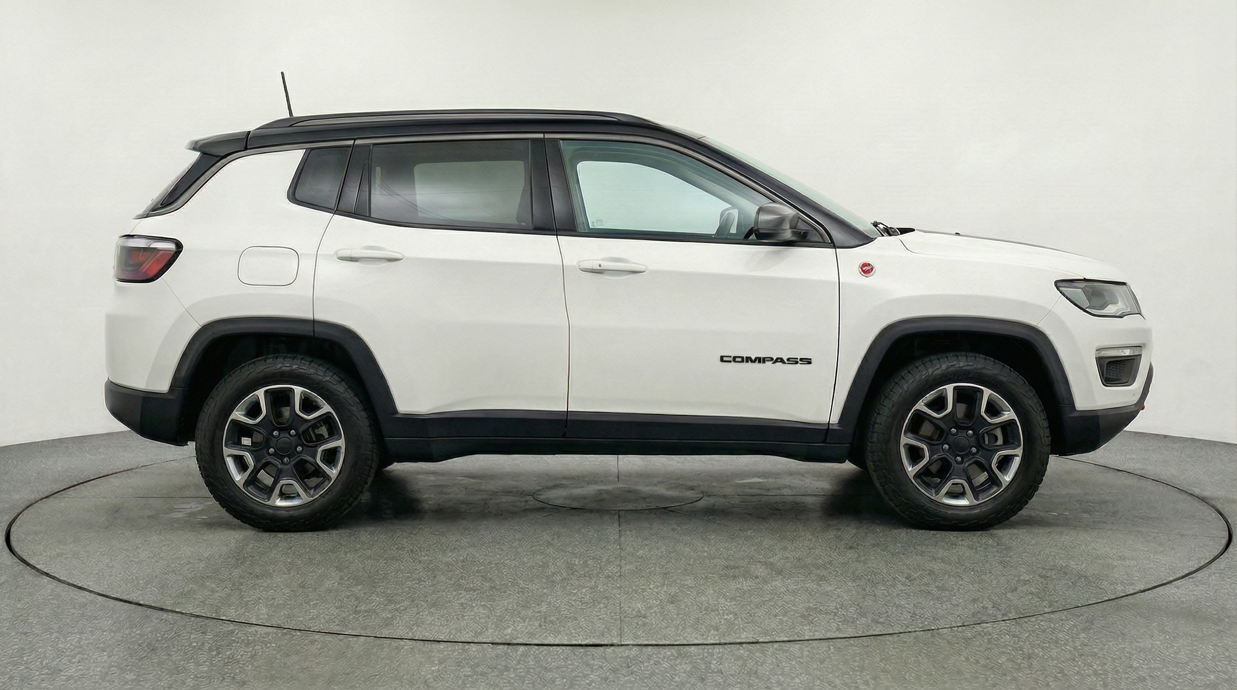 Thumbnail: 2025 Jeep Compass - 8