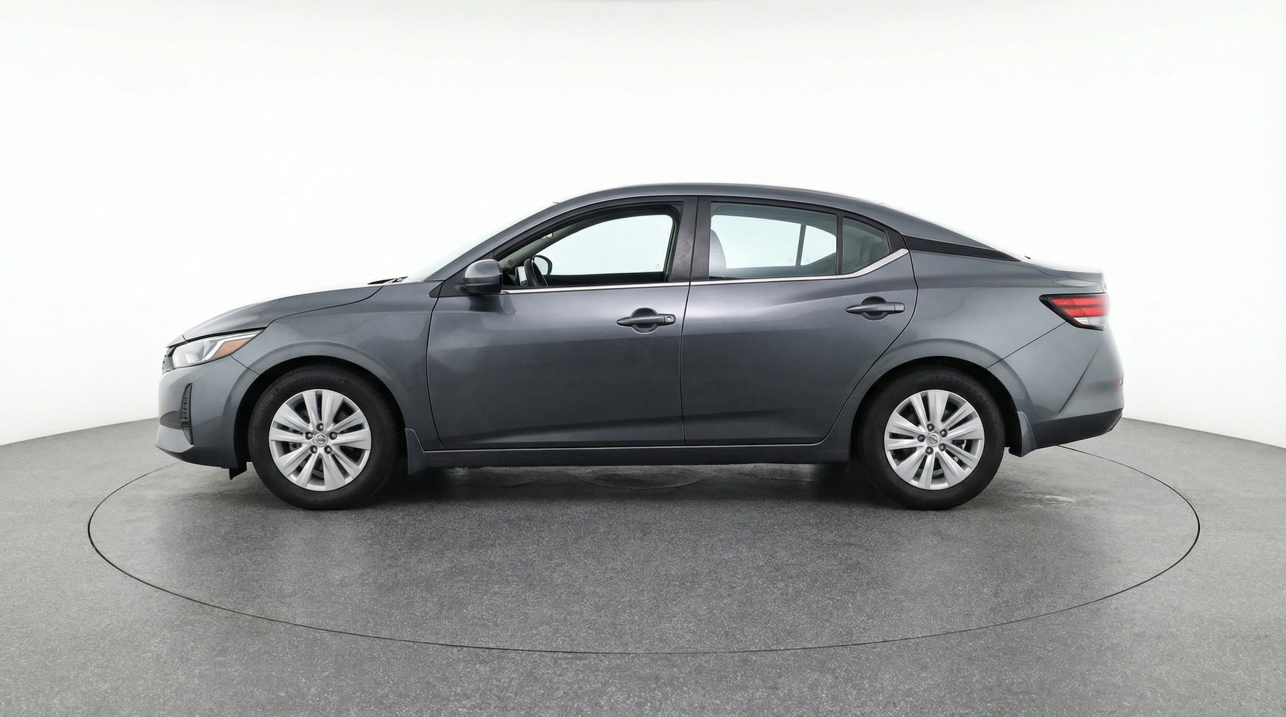 Thumbnail: 2025 Nissan Sentra - 5