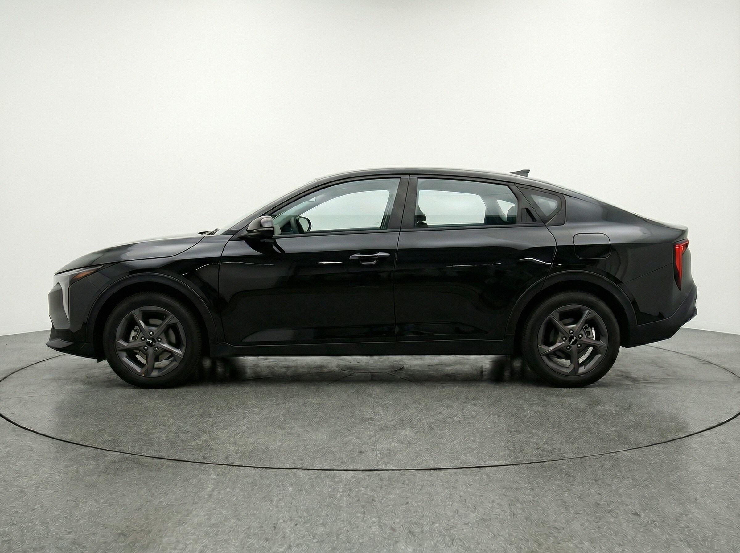Thumbnail: 2025 Kia K4 - 4