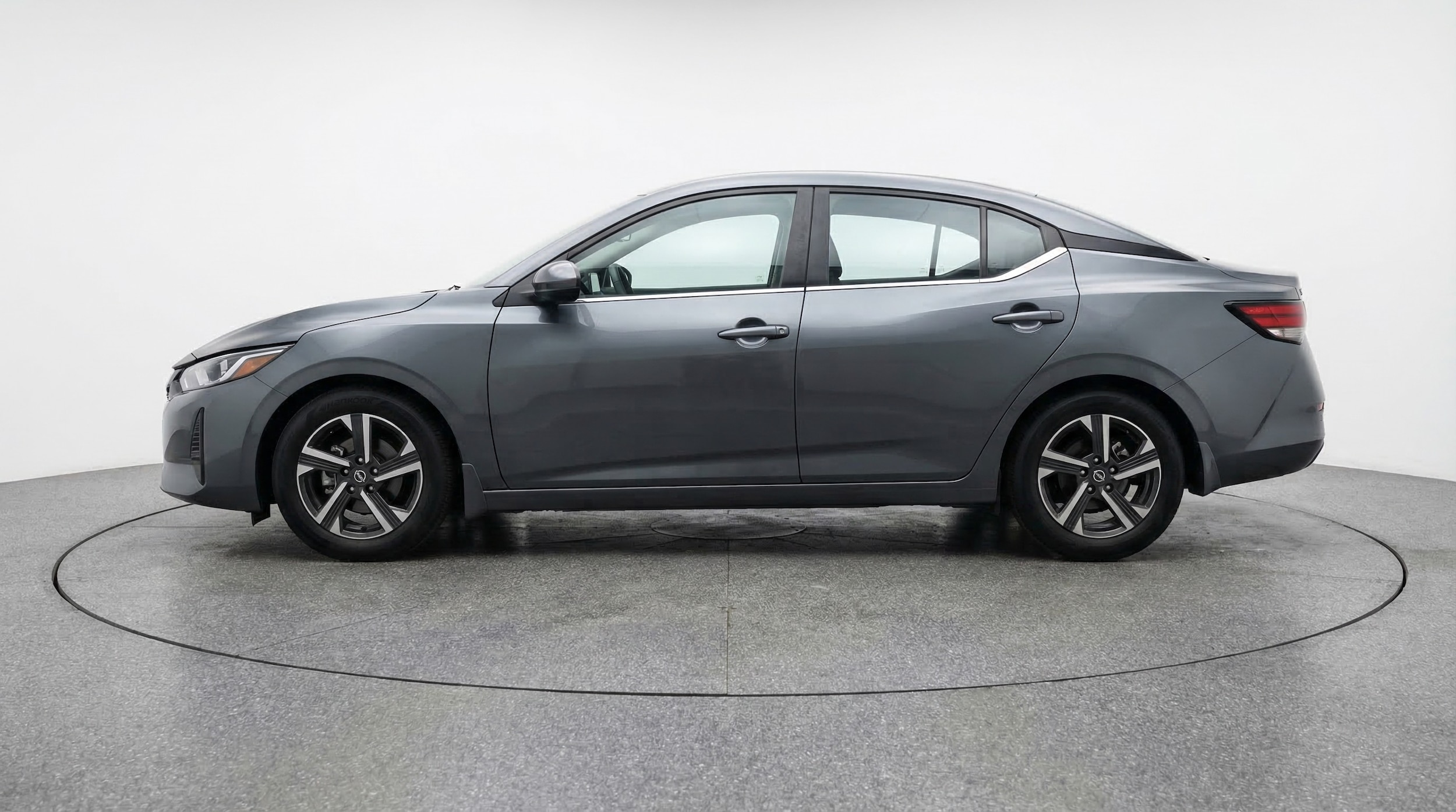 Thumbnail: 2025 Nissan Sentra - 4