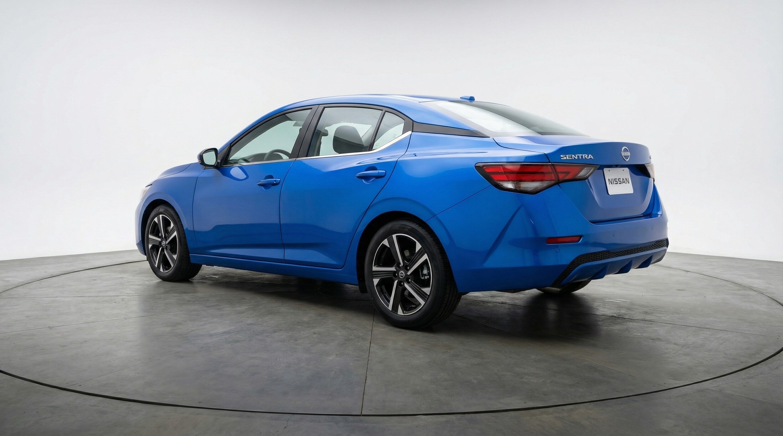 Thumbnail: 2025 Nissan Sentra - 5