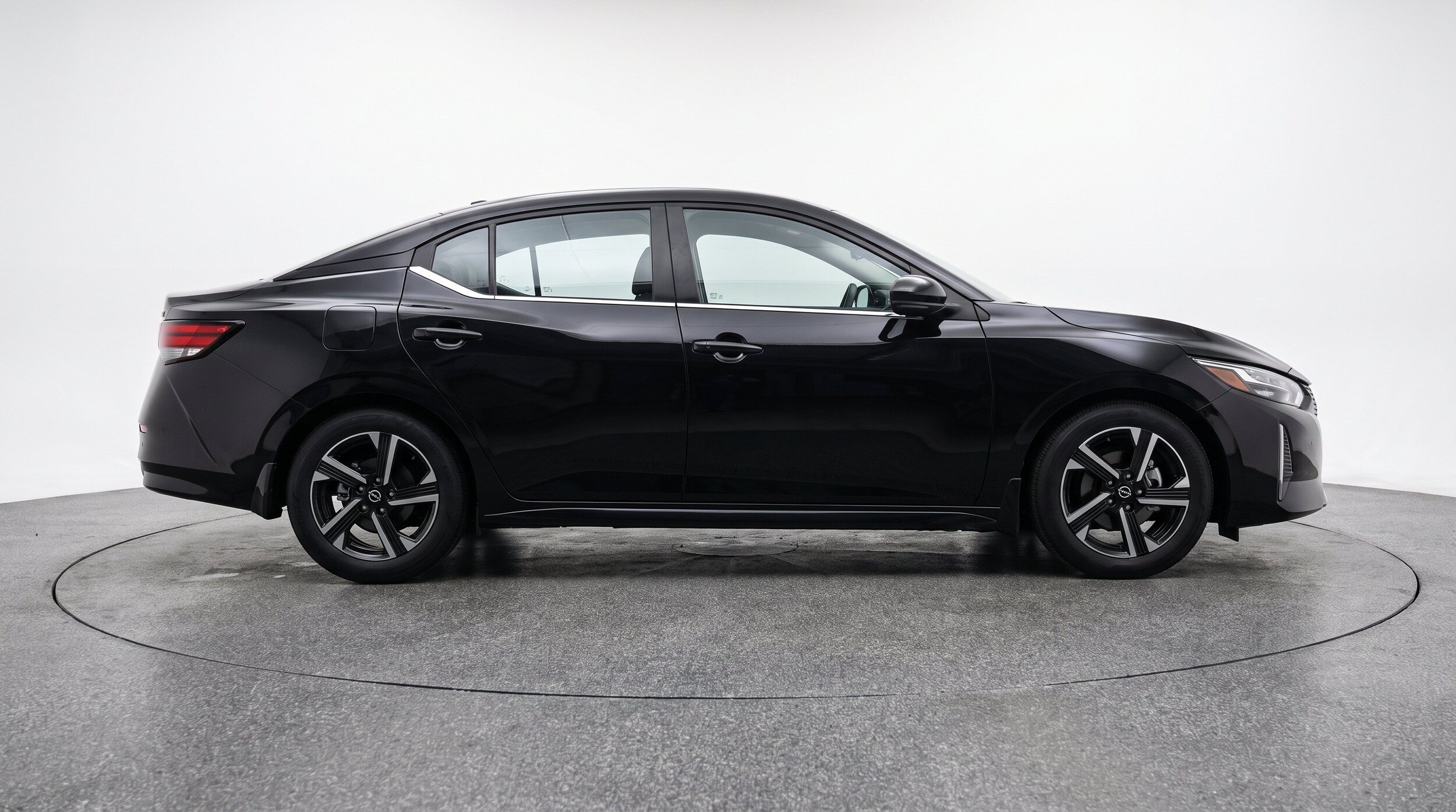 Thumbnail: 2025 Nissan Sentra - 11