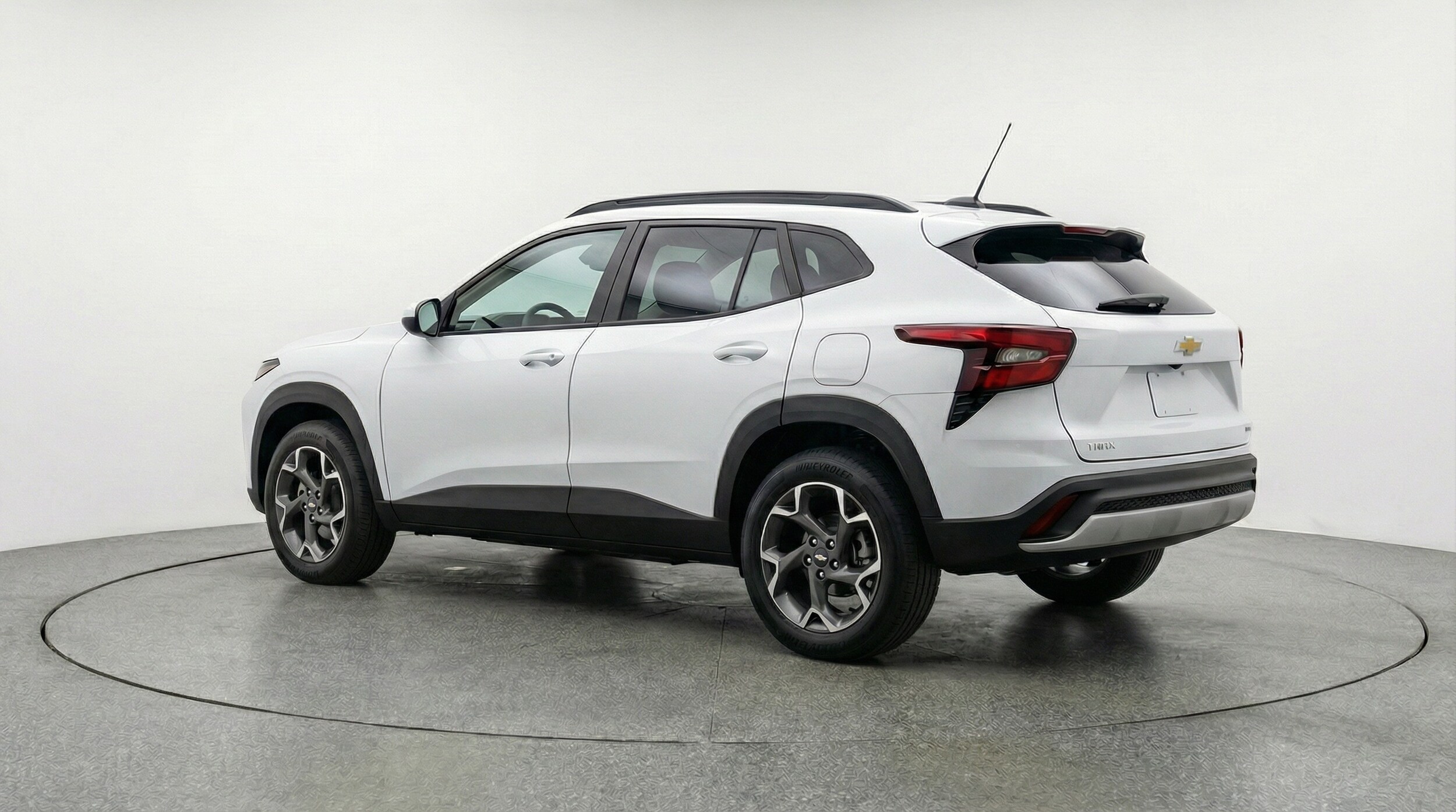 Thumbnail: 2025 Chevrolet Trax - 5