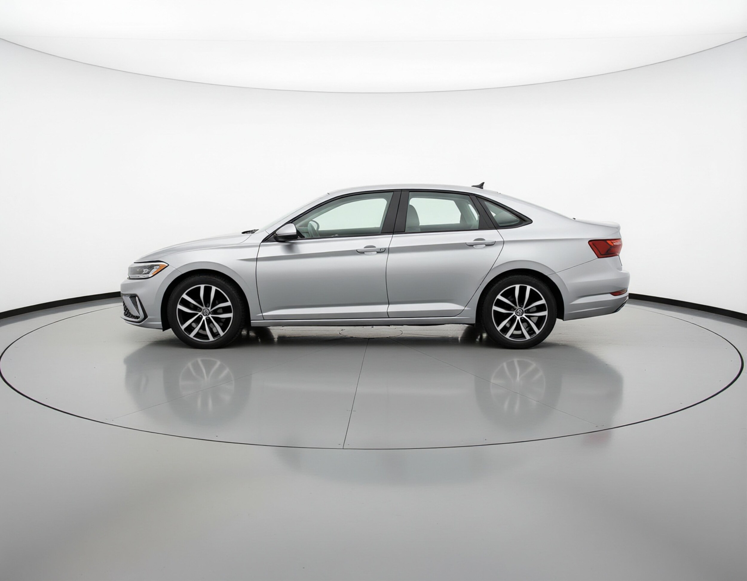 Thumbnail: 2025 Volkswagen Jetta - 4