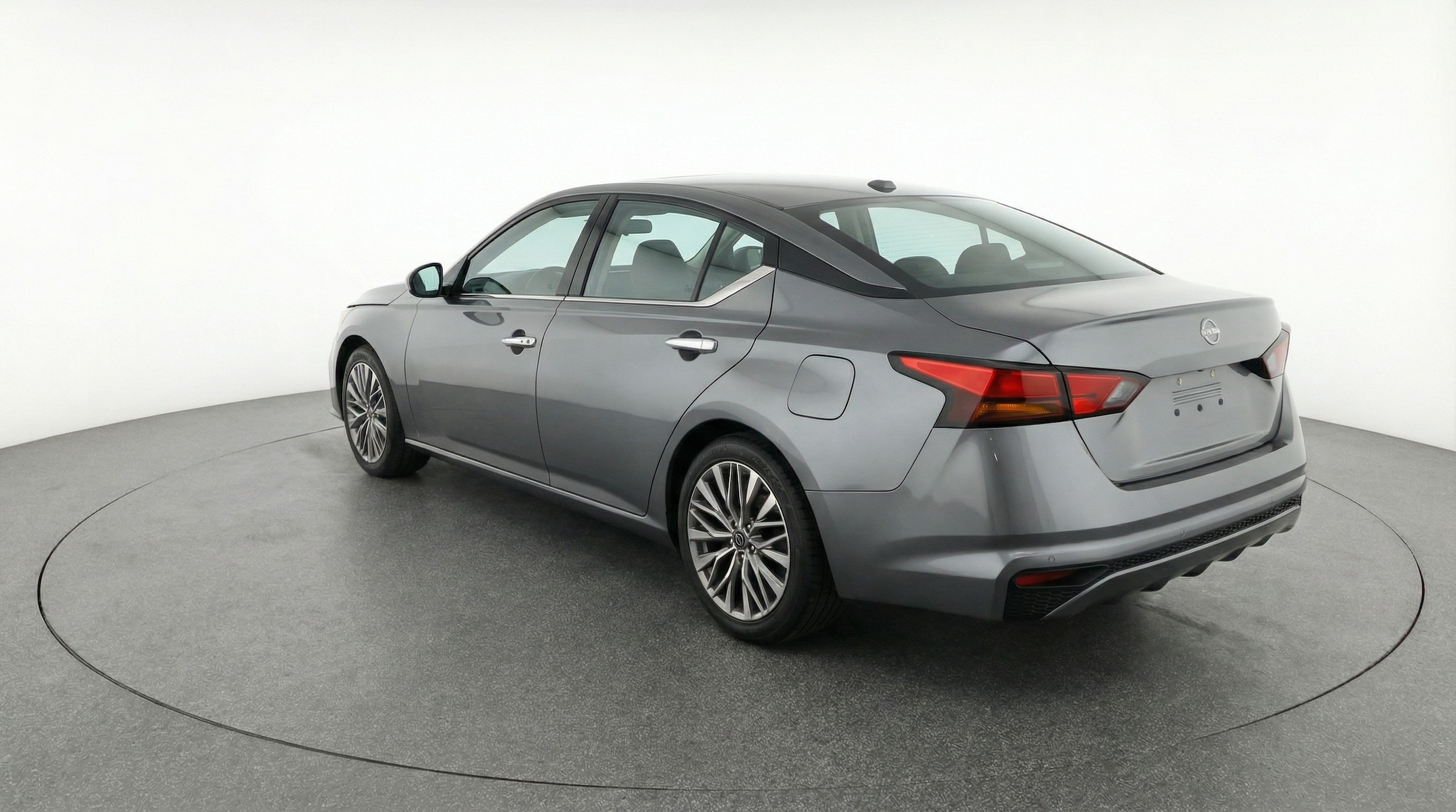 Thumbnail: 2025 Nissan Altima - 5