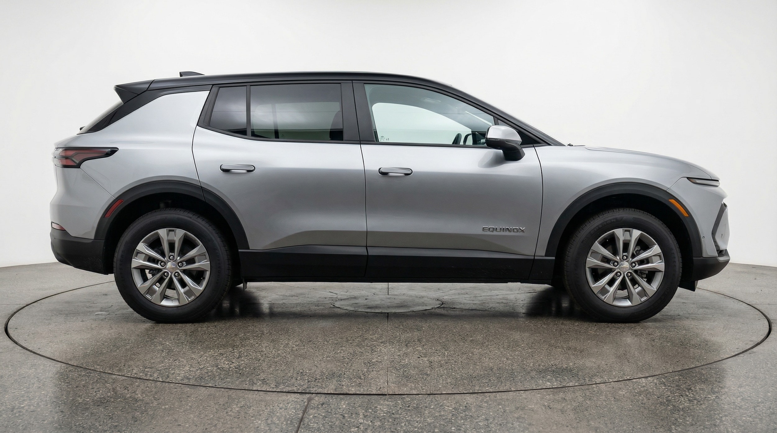 Thumbnail: 2025 Chevrolet Equinox - 8