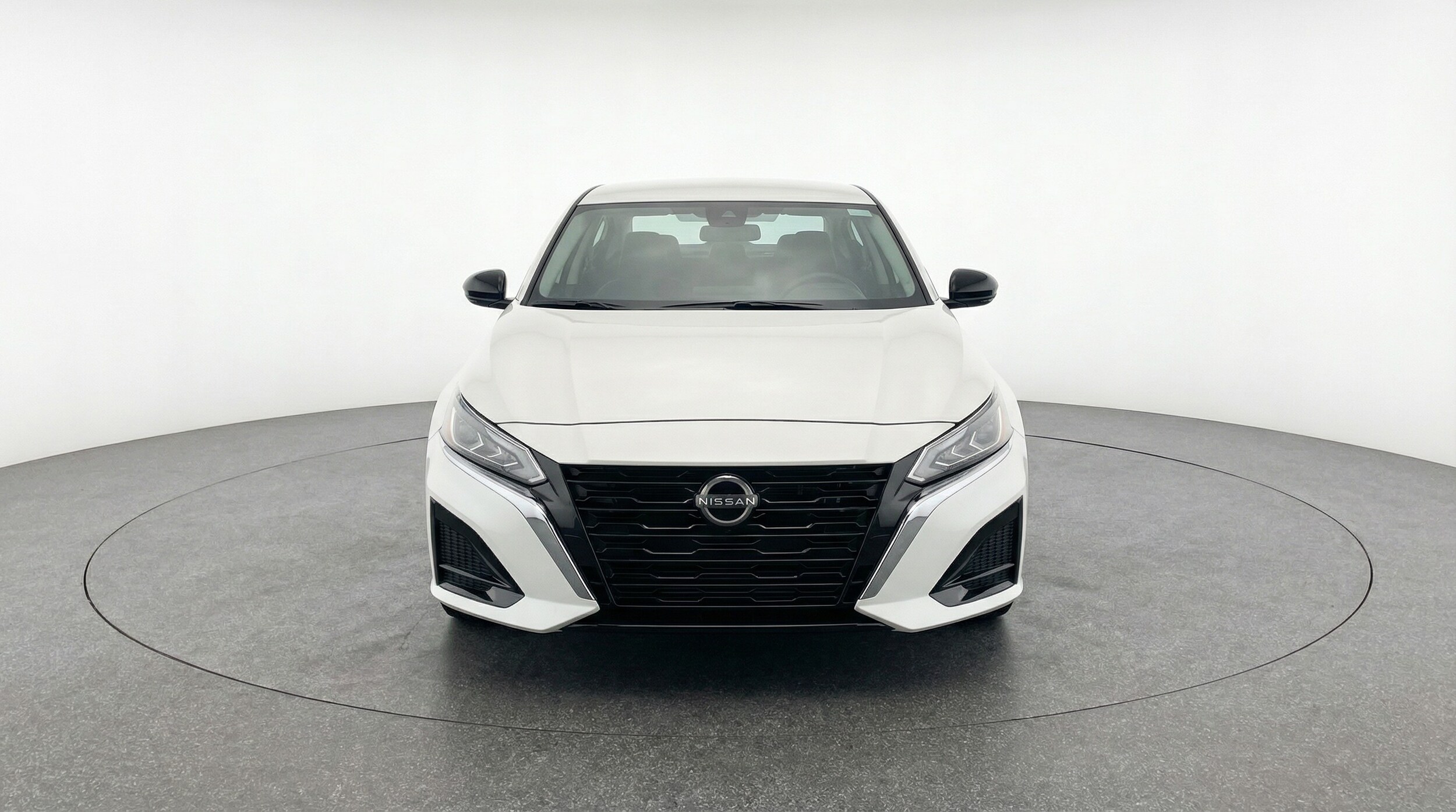 Thumbnail: 2025 Nissan Altima - 2