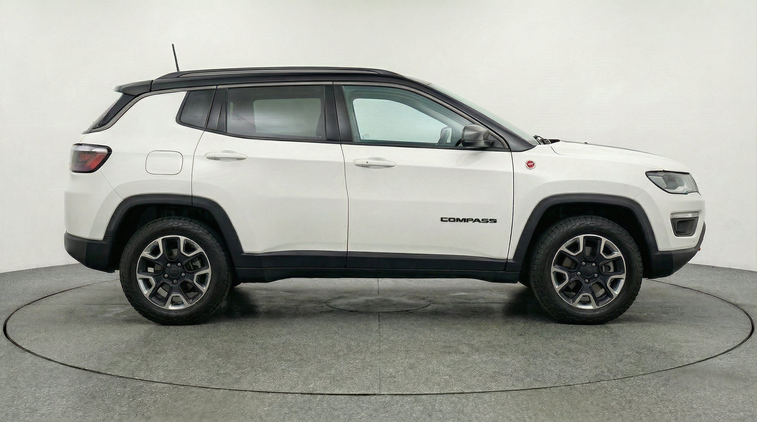 Thumbnail: 2025 Jeep Compass - 11