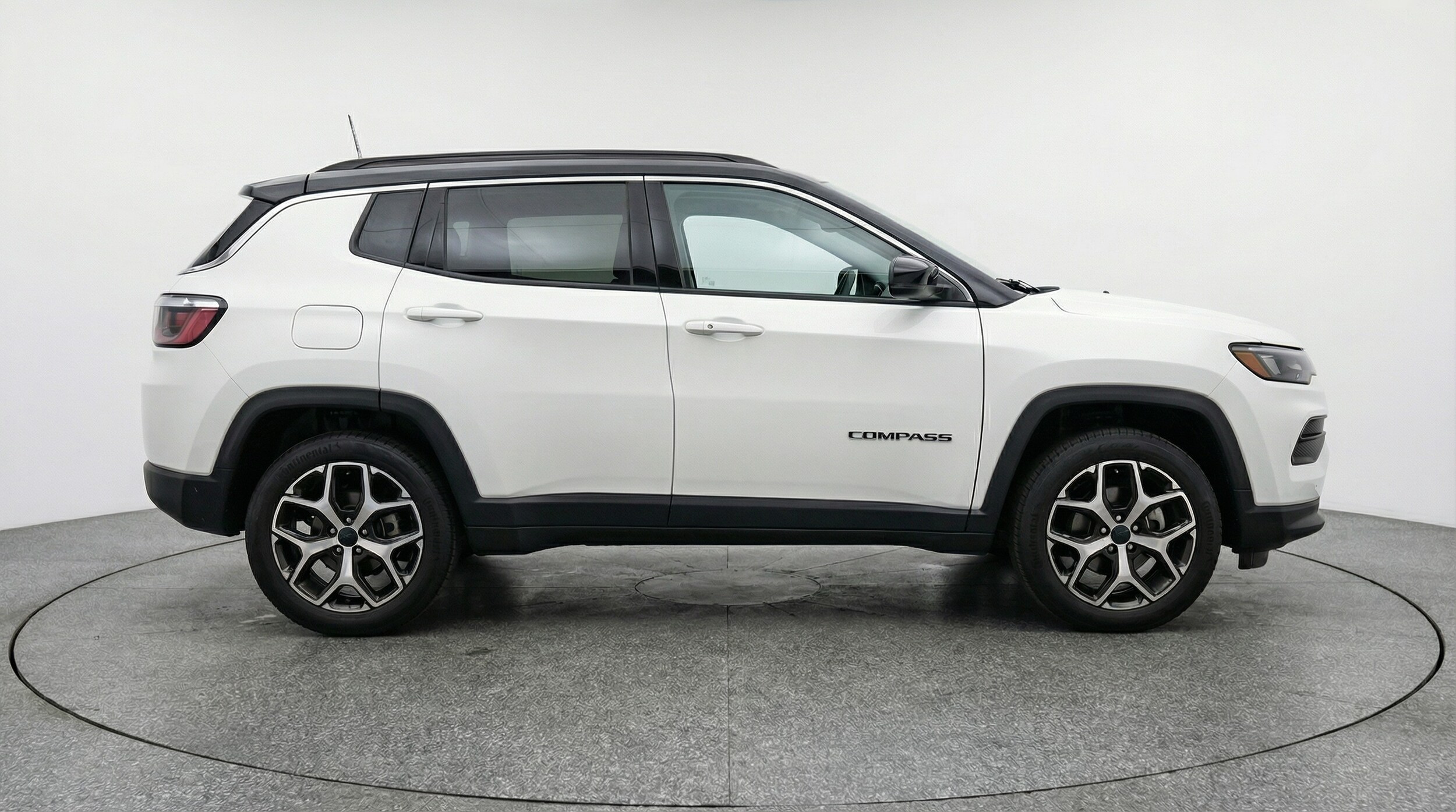 Thumbnail: 2025 Jeep Compass - 8