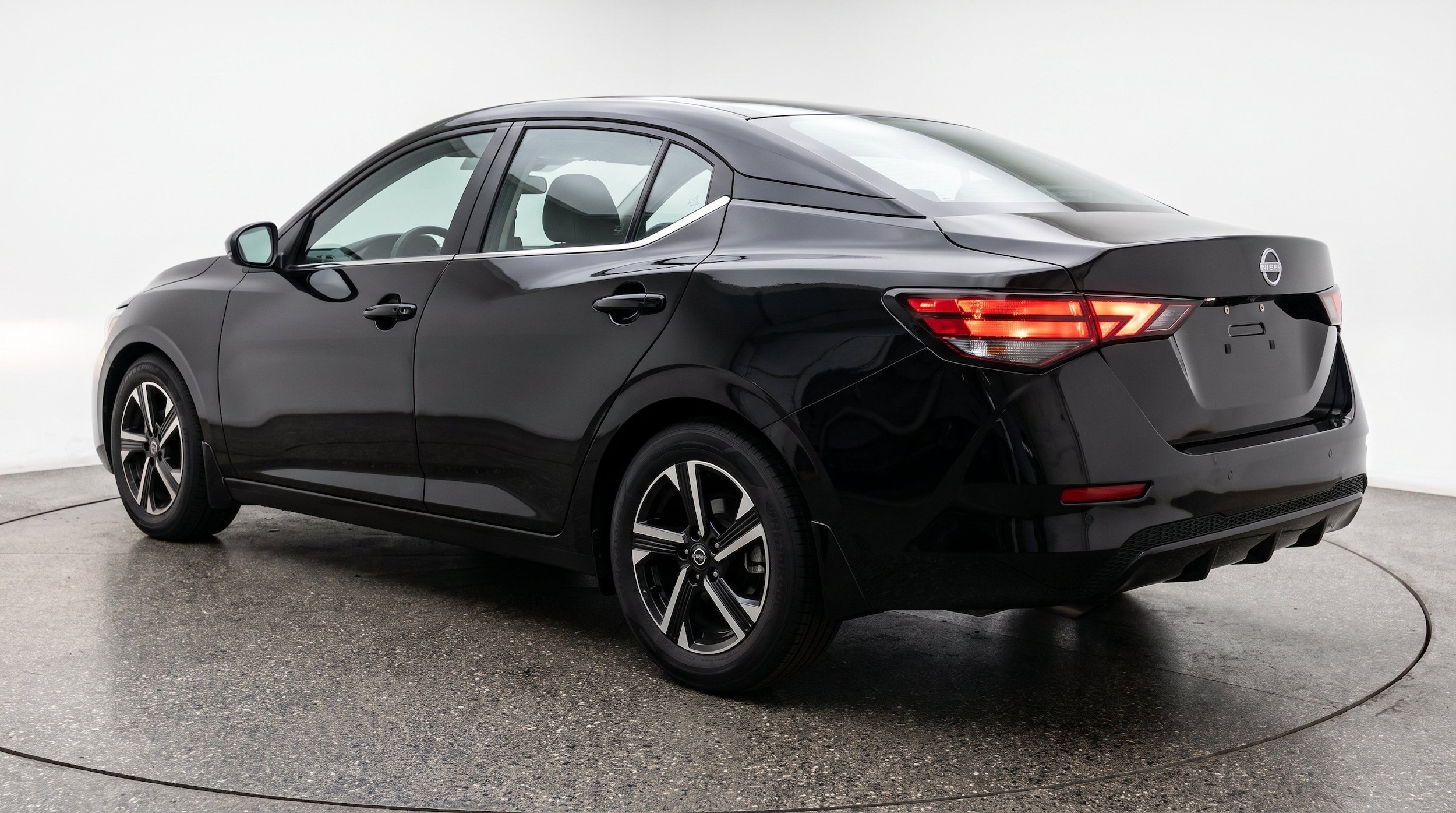 Thumbnail: 2025 Nissan Sentra - 6