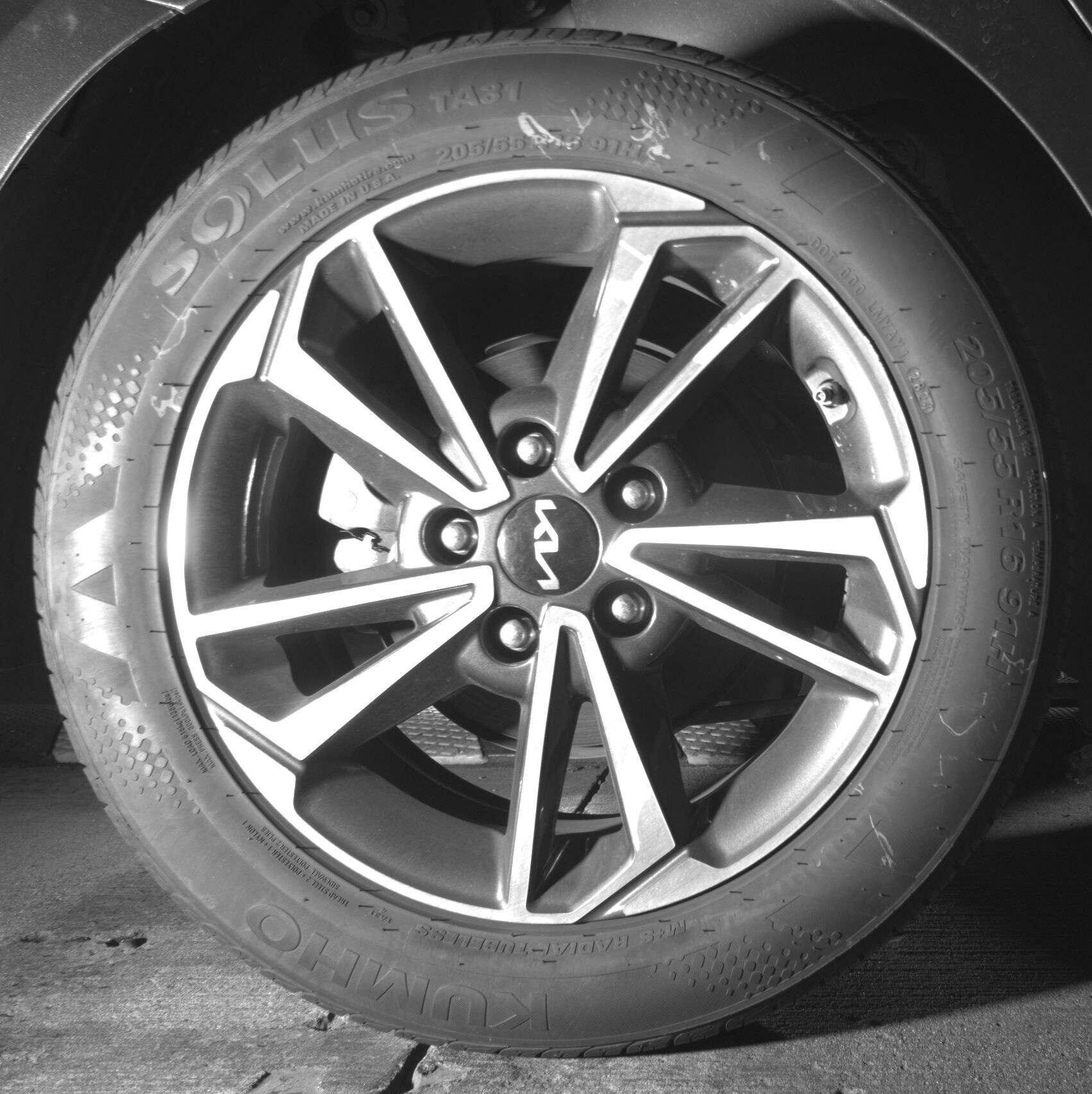 Thumbnail: 2024 Kia Forte - 12