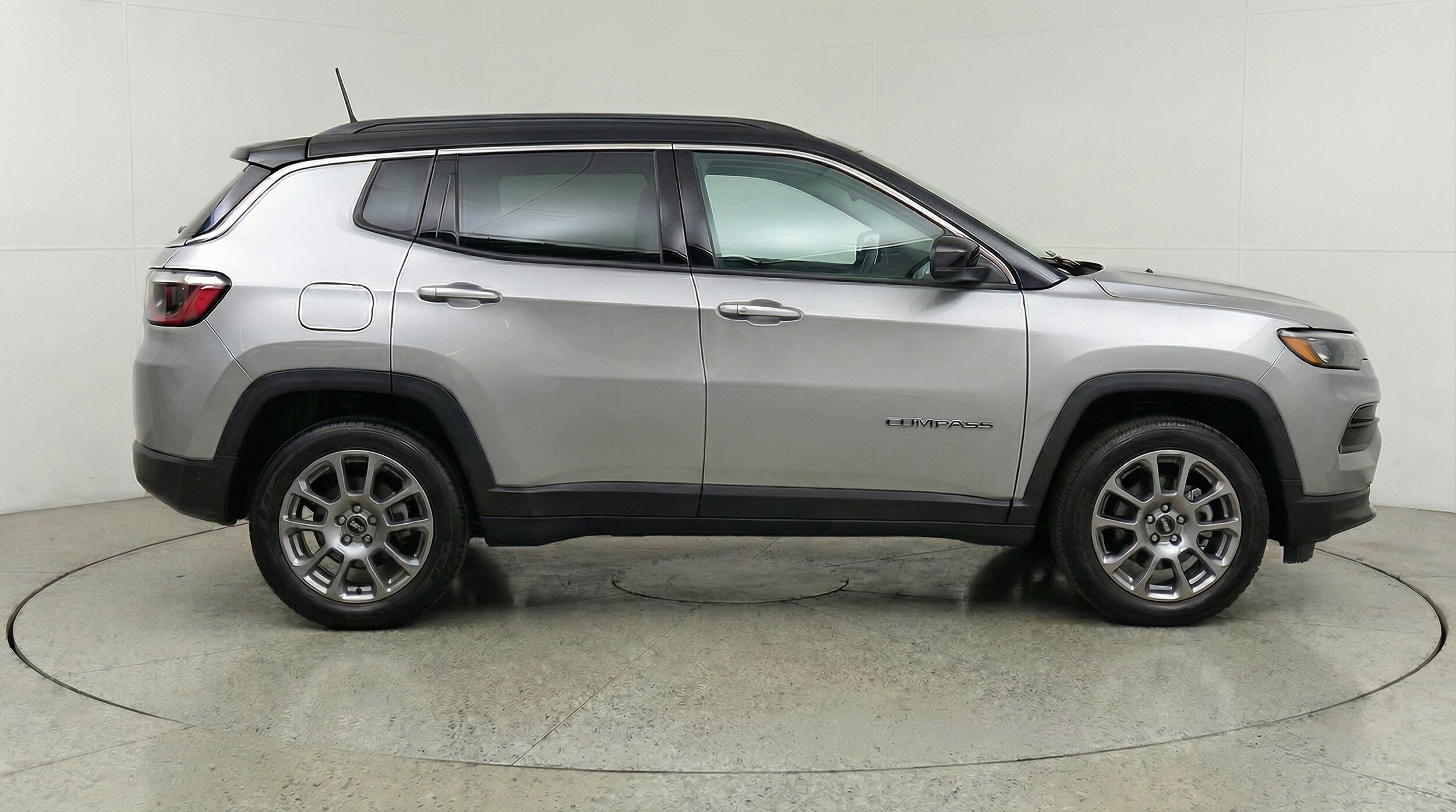 Thumbnail: 2025 Jeep Compass - 8