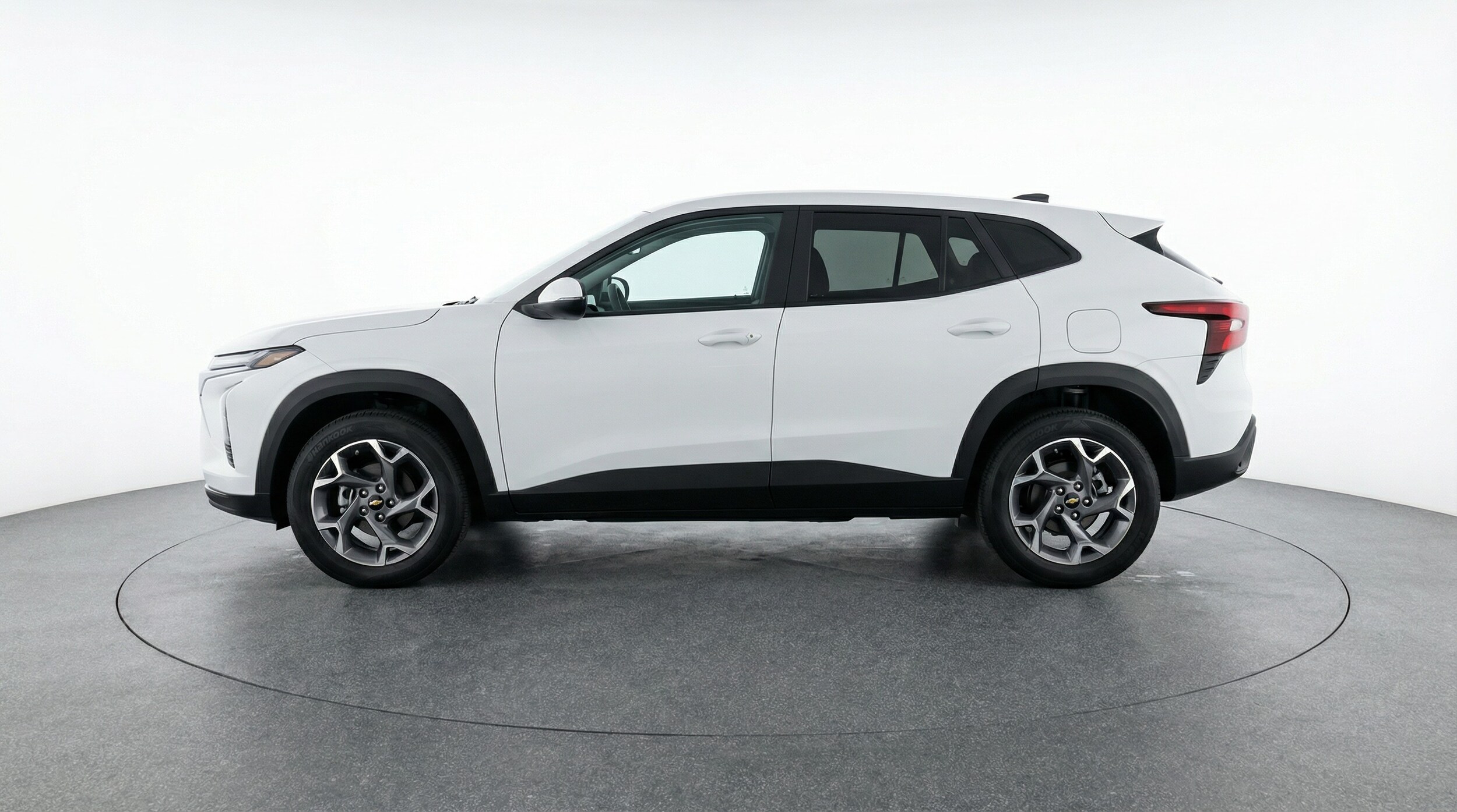 Thumbnail: 2025 Chevrolet Trax - 4