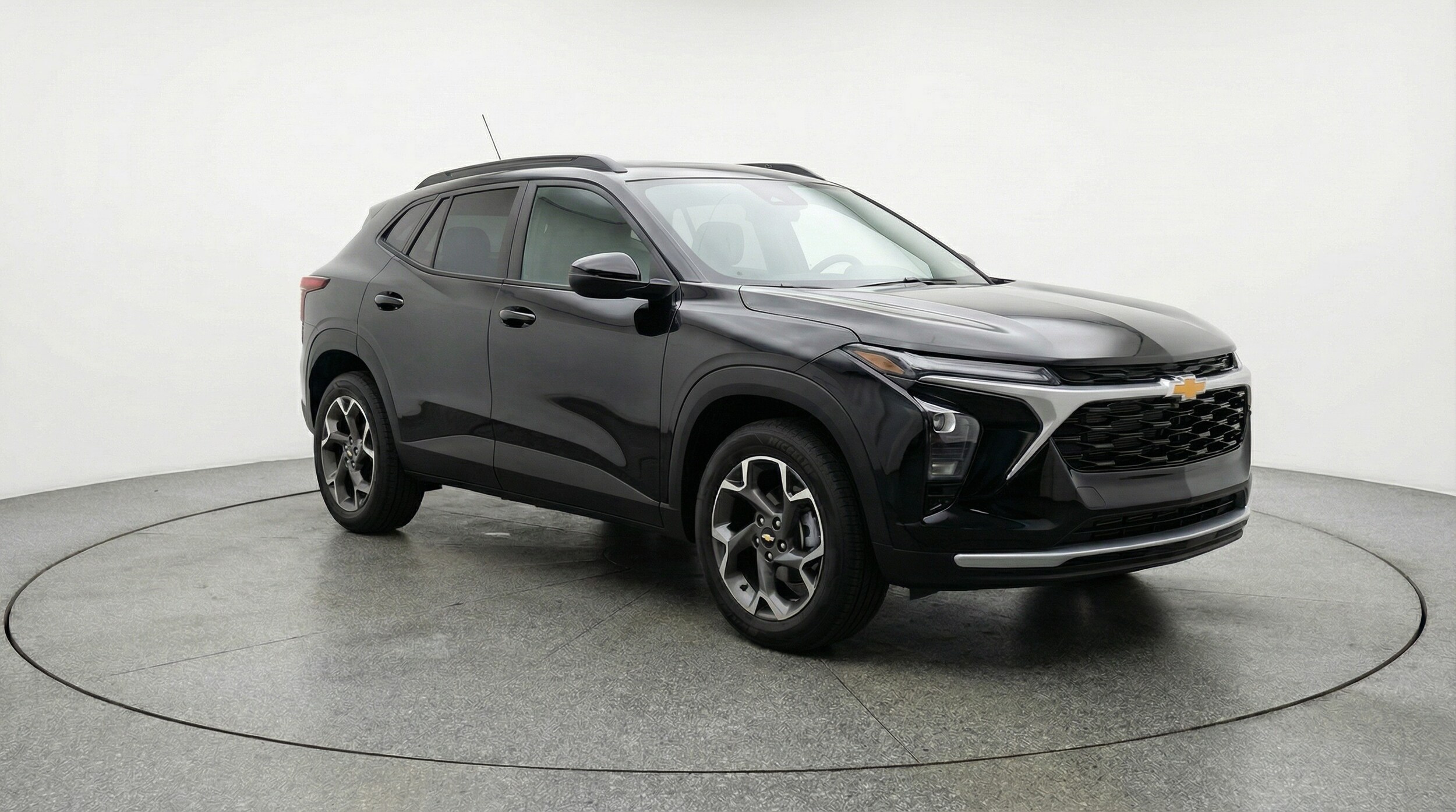 Thumbnail: 2025 Chevrolet Trax - 1