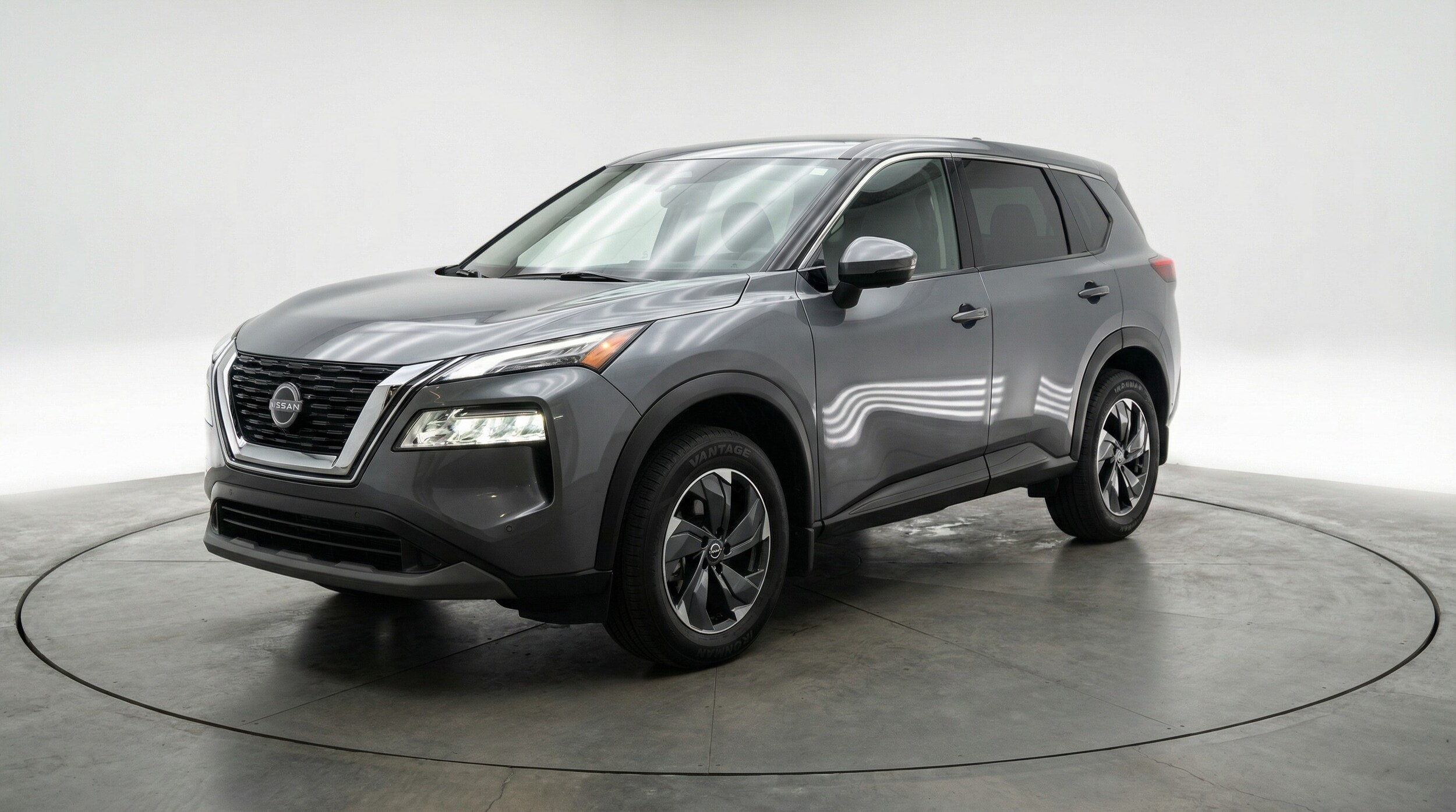 Thumbnail: 2025 Nissan Rogue - 3