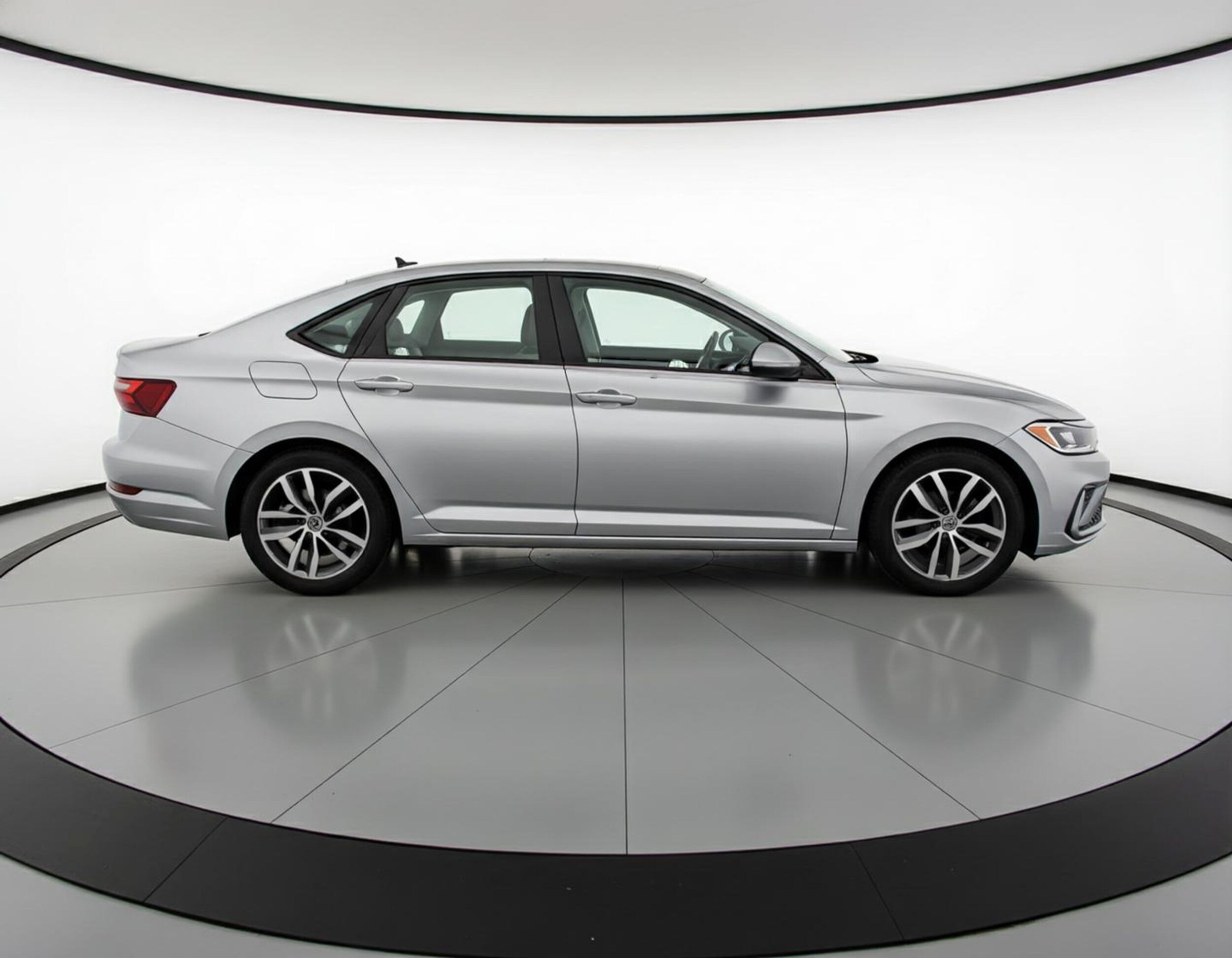 Thumbnail: 2025 Volkswagen Jetta - 8