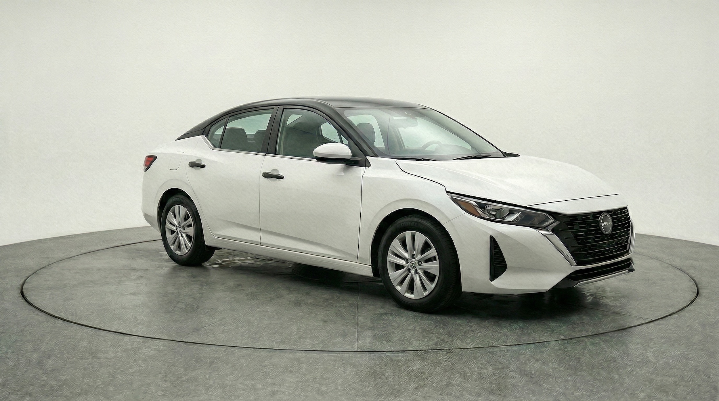 Thumbnail: 2025 Nissan Sentra - 1