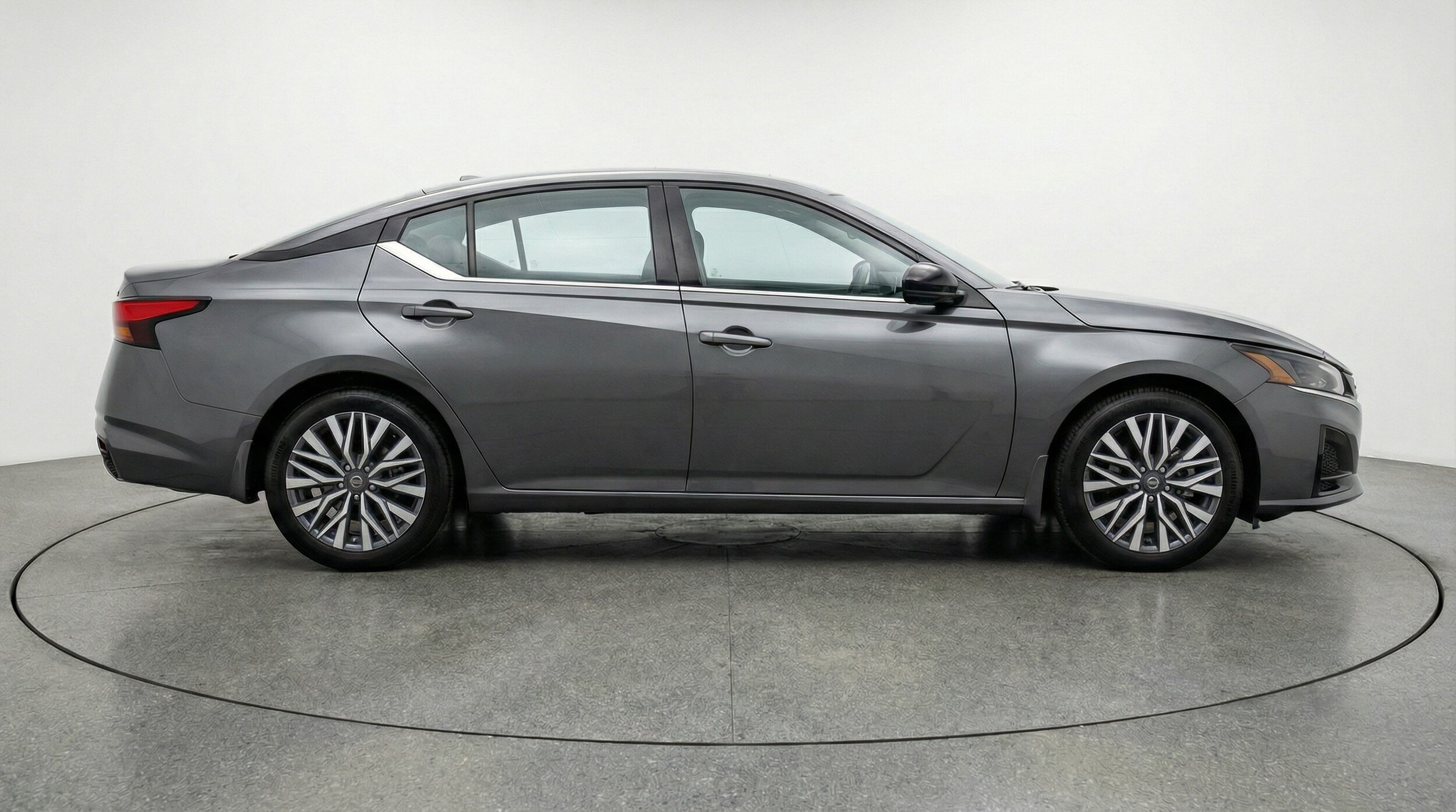 Thumbnail: 2025 Nissan Altima - 8