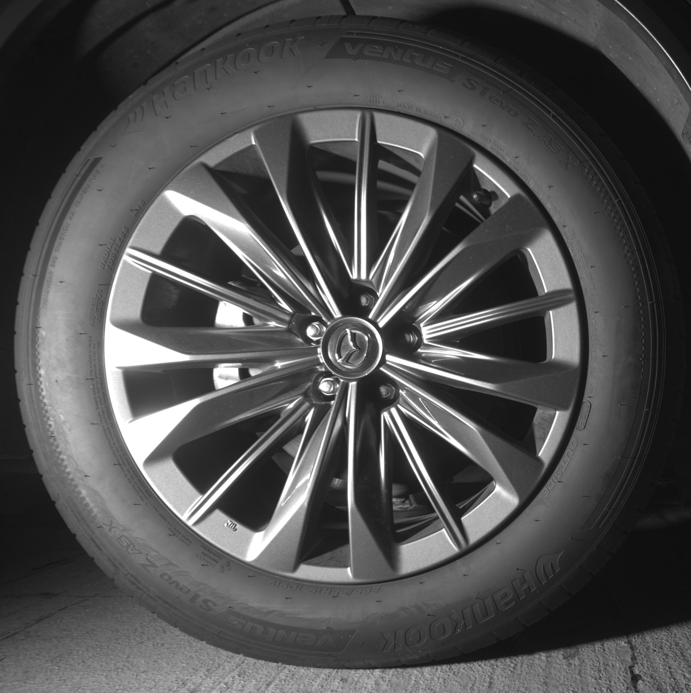 Thumbnail: 2025 Mazda CX-70 - 10