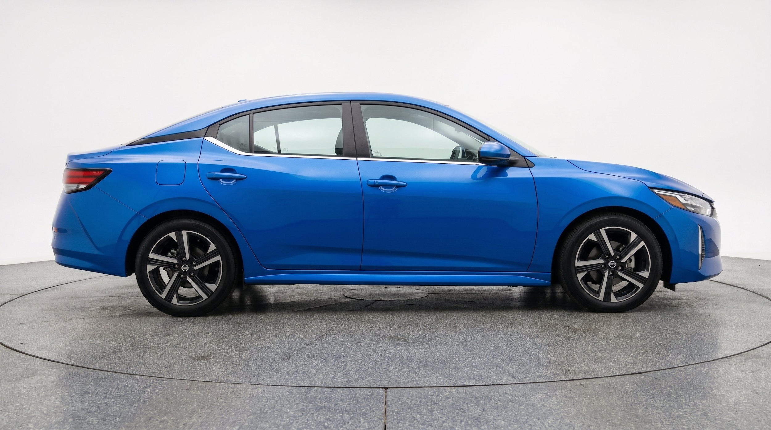 Thumbnail: 2025 Nissan Sentra - 11