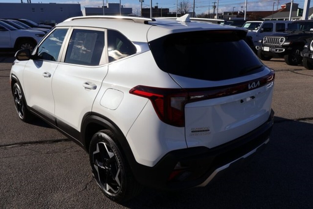 Certified 2024 Kia Seltos EX SUV