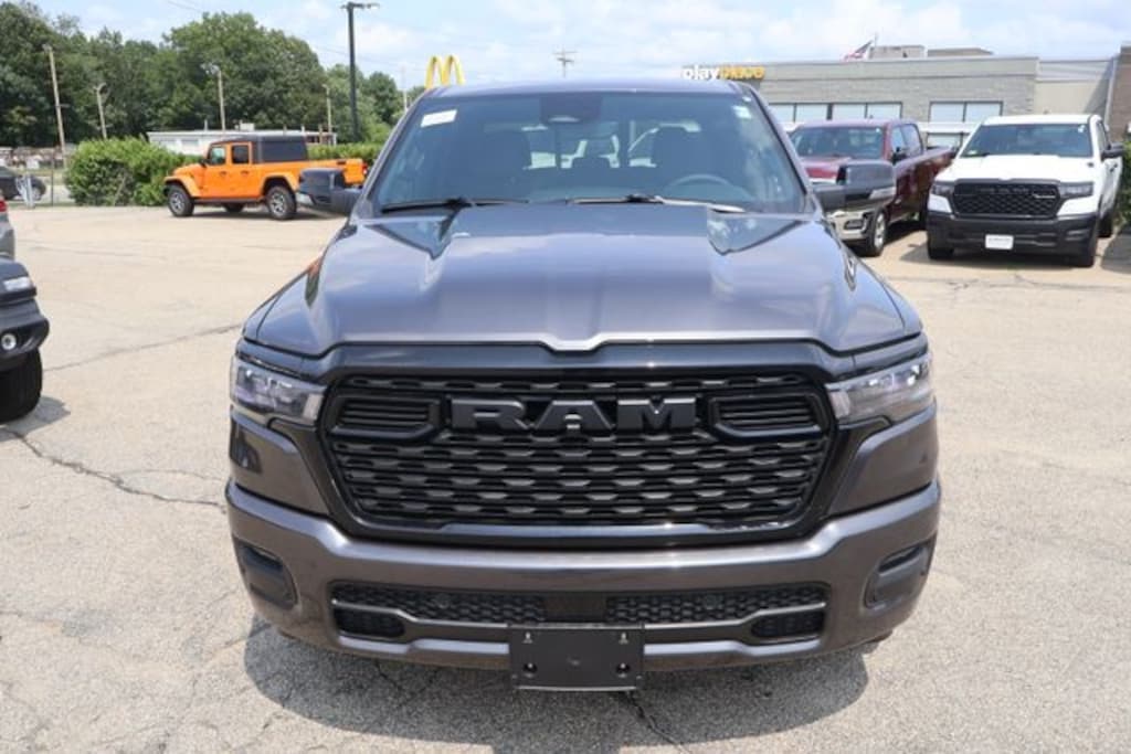 New 2026 Ram 1500 BIG HORN CREW CAB 4X4 5'7 BOX Pickup