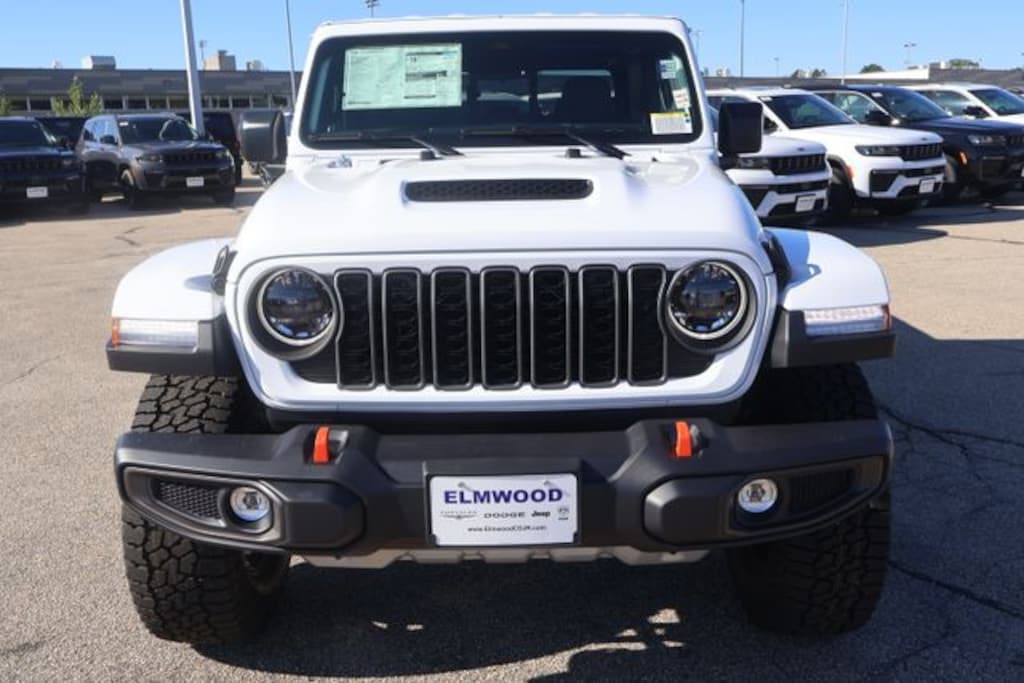 New 2026 Jeep Gladiator MOJAVE 4X4 Pickup
