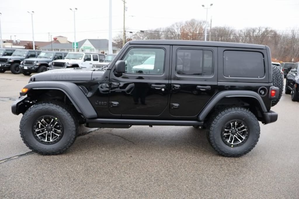 New 2026 Jeep Wrangler 4-DOOR WILLYS Sport Utility