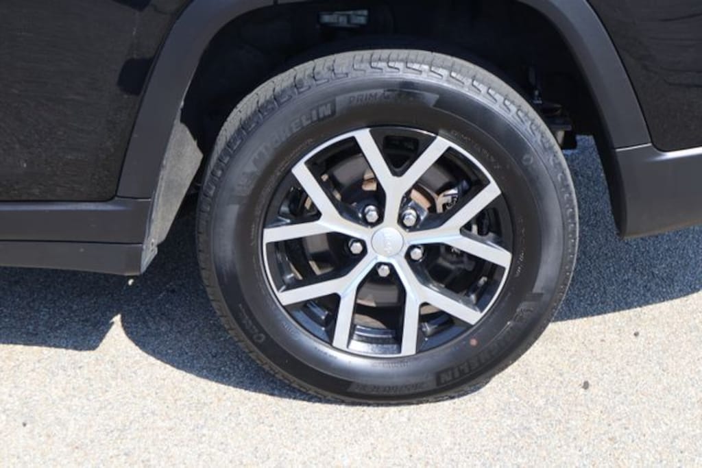 Certified 2023 Jeep Grand Cherokee Limited SUV