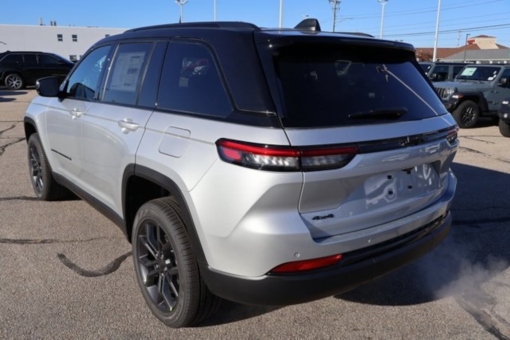 New 2025 Jeep Grand Cherokee LIMITED 4X4 Sport Utility