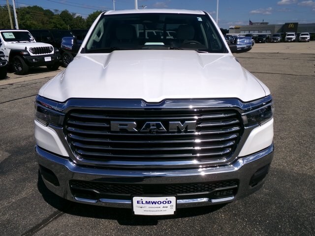 2025 Ram 1500 Laramie photo 2