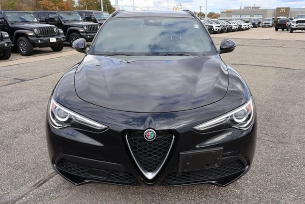 Used 2022 Alfa Romeo Stelvio Ti SUV