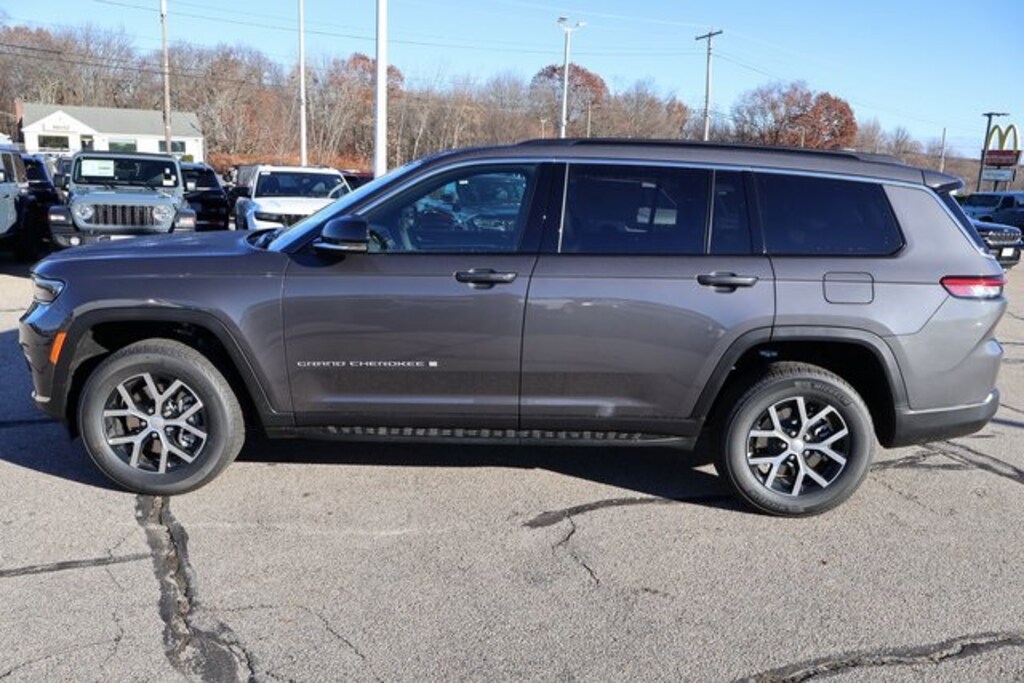 New 2025 Jeep Grand Cherokee L LIMITED 4X4 Sport Utility