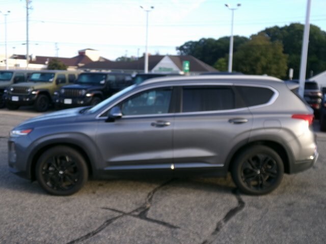 2020 Hyundai Santa Fe Limited photo 2