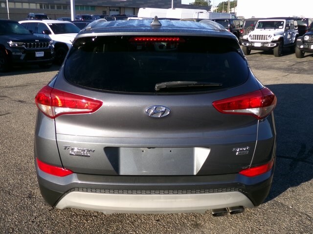 2018 Hyundai Tucson Sport photo 4