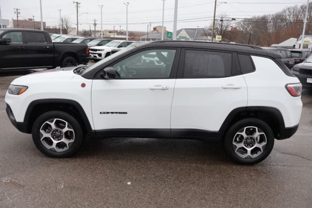 Used 2022 Jeep Compass Trailhawk SUV