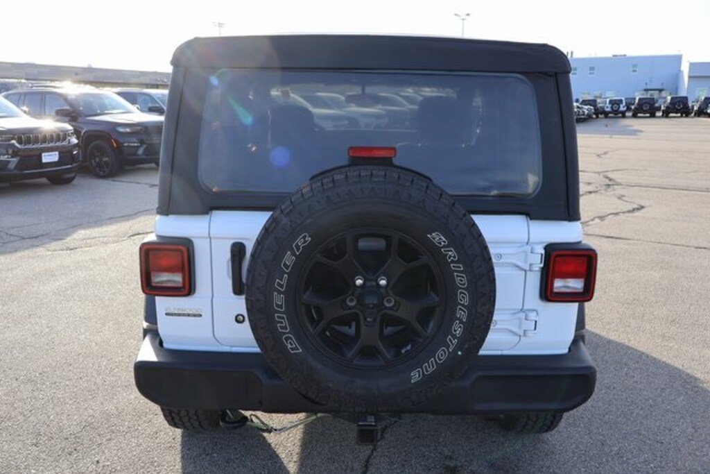 Used 2021 Jeep Wrangler Willys Sport SUV
