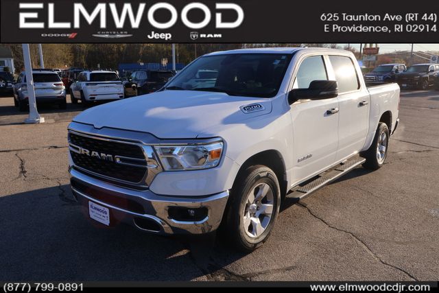 2023 RAM 1500 Big Horn/Lone Star 4x4 Crew Cab 5'7's photo