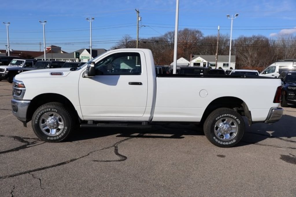 New 2026 Ram 2500 TRADESMAN REGULAR CAB 4X4 8' BOX Pickup