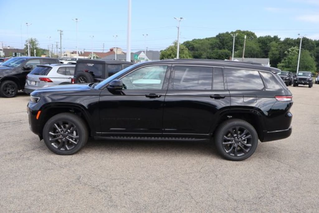 New 2026 Jeep Grand Cherokee L LIMITED RESERVE 4X4 Sport Utility