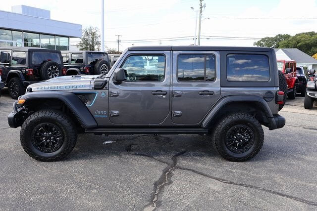 2023 Jeep Wrangler Rubicon 4xe photo 2