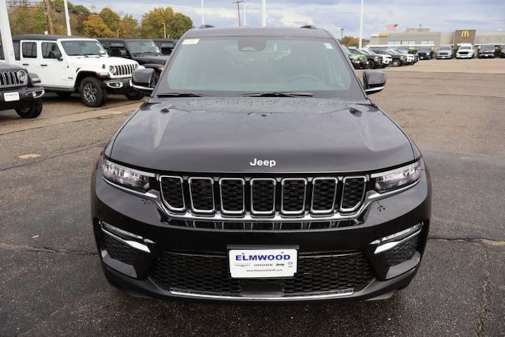 New 2025 Jeep Grand Cherokee LIMITED 4X4 Sport Utility
