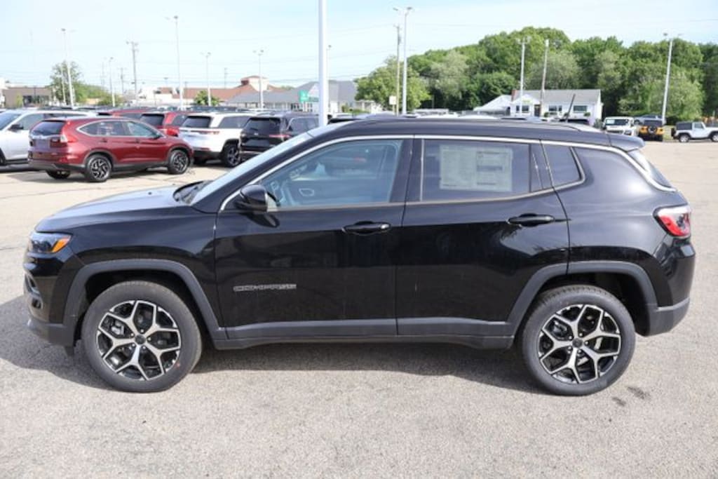 New 2026 Jeep Compass LIMITED 4X4 Sport Utility
