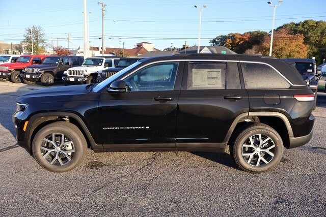 2025 Jeep Grand Cherokee Limited photo 4