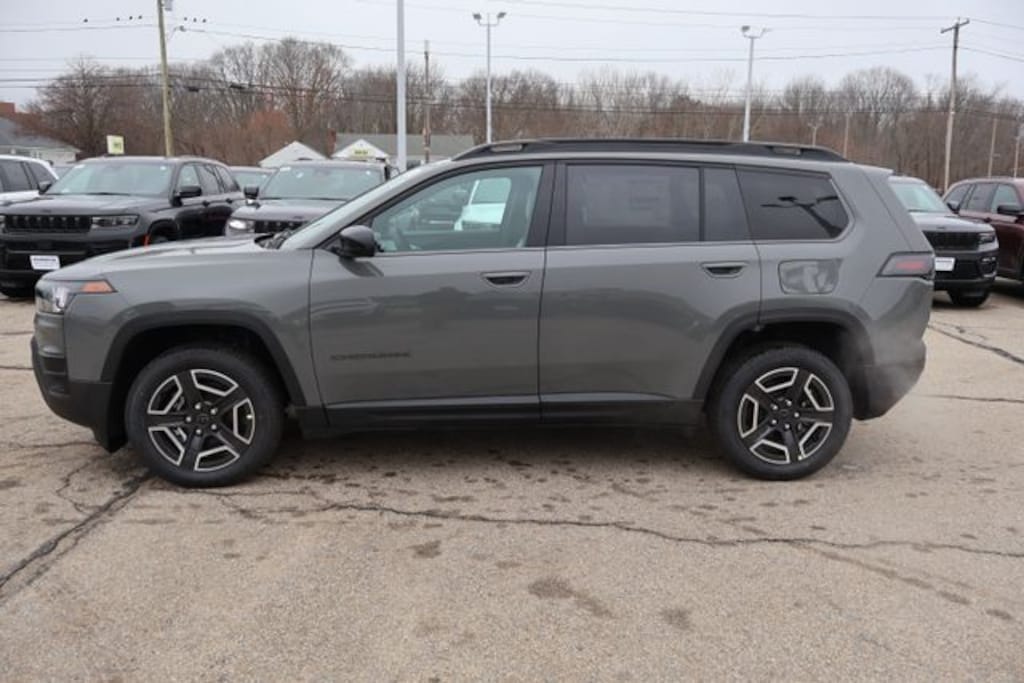 New 2026 Jeep Cherokee LAREDO 4X4 Sport Utility