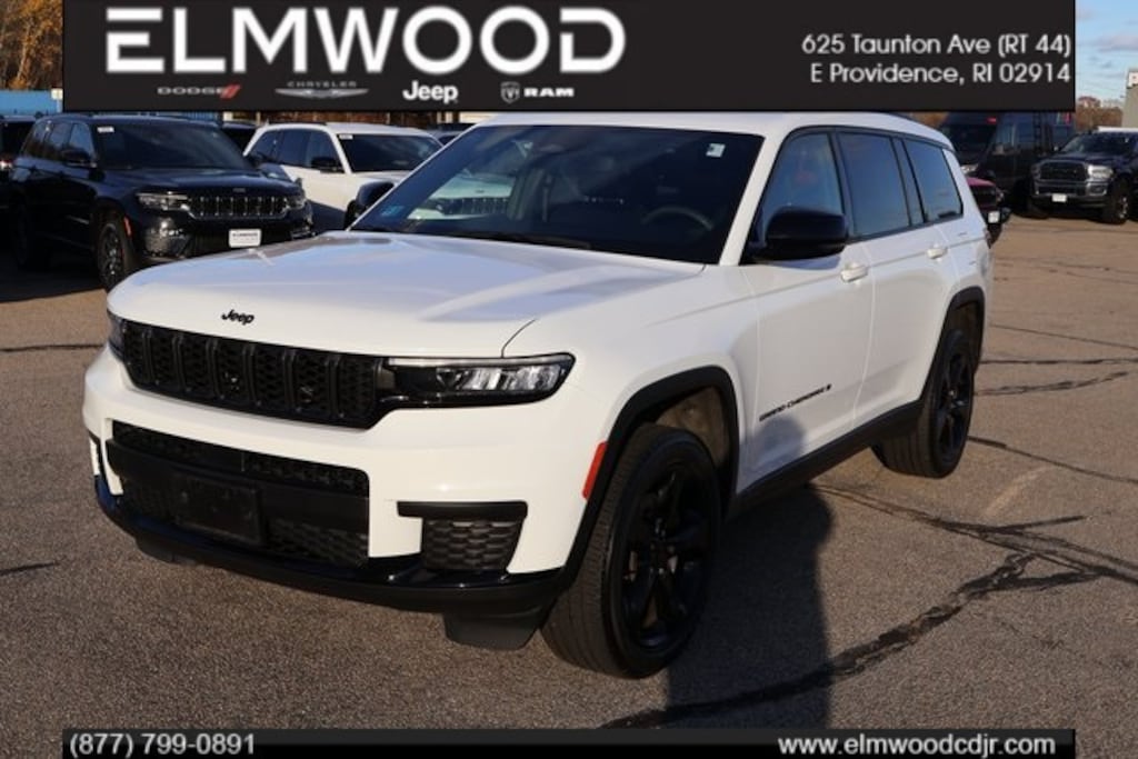 Used 2023 Jeep Grand Cherokee Altitude SUV