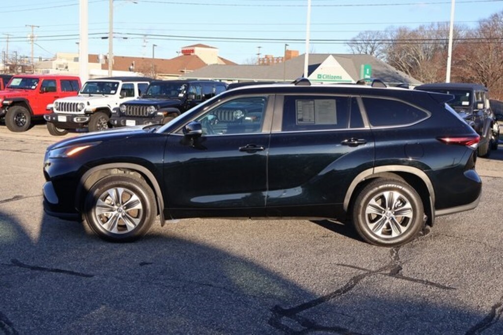 Certified 2024 Toyota Highlander XLE SUV