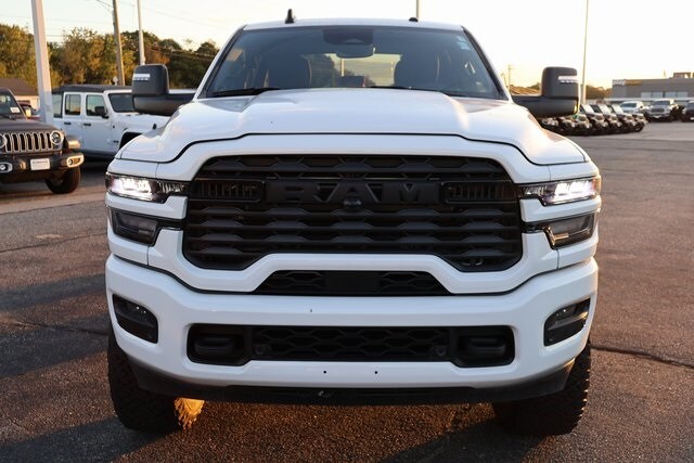 2025 Ram 2500 Big Horn photo 2